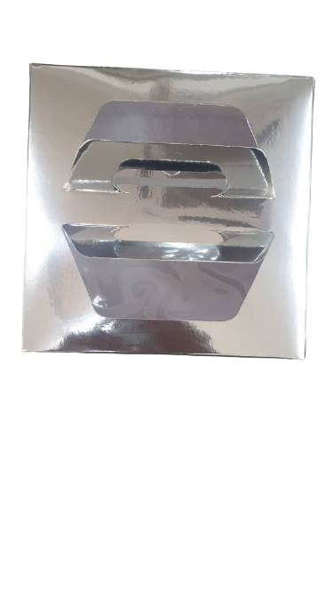 CAKE BOX SILVER (HANDLE) 9X9X4 1s